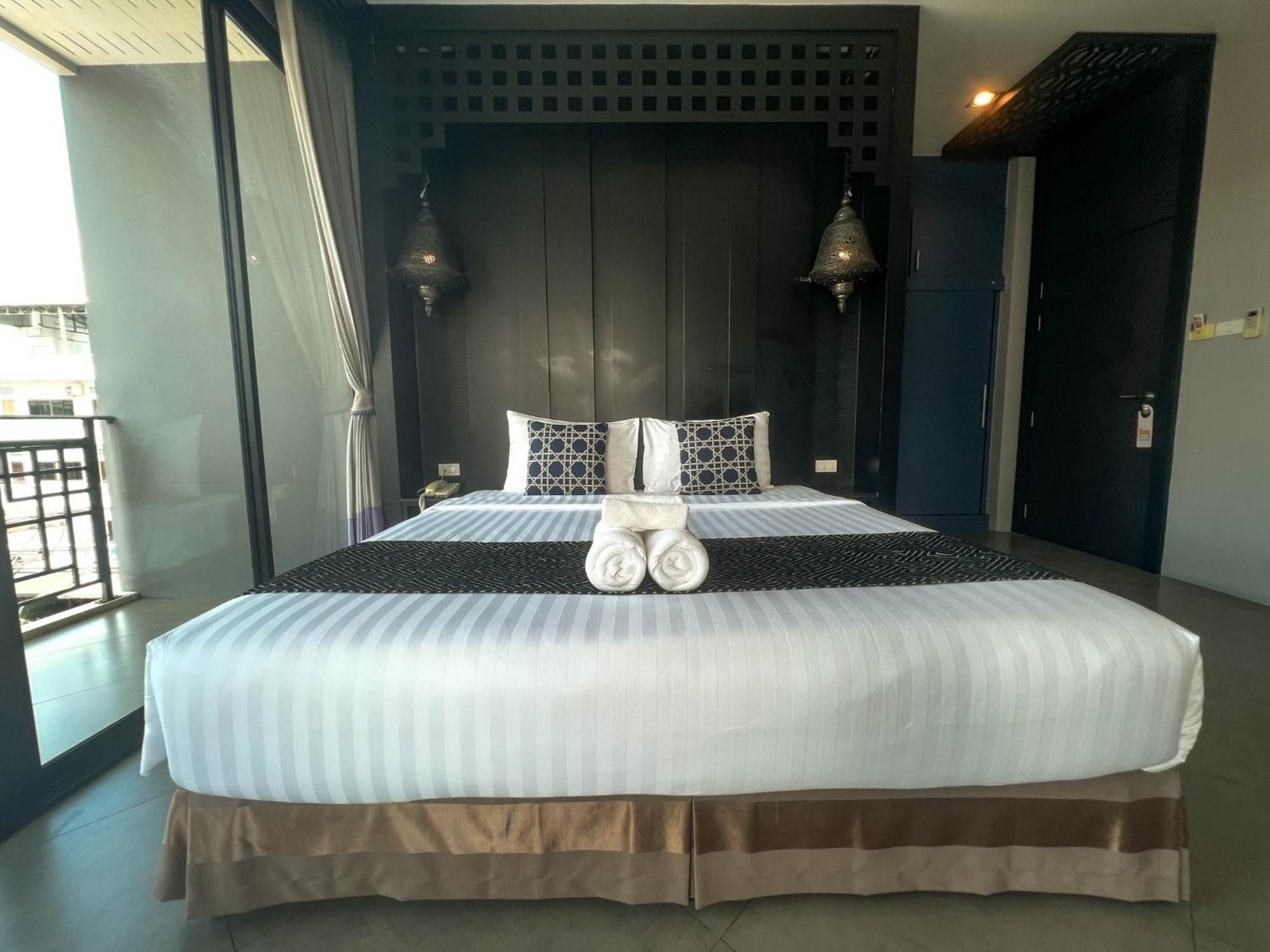 Srisawara Casa Hotel Krabi town Exterior foto